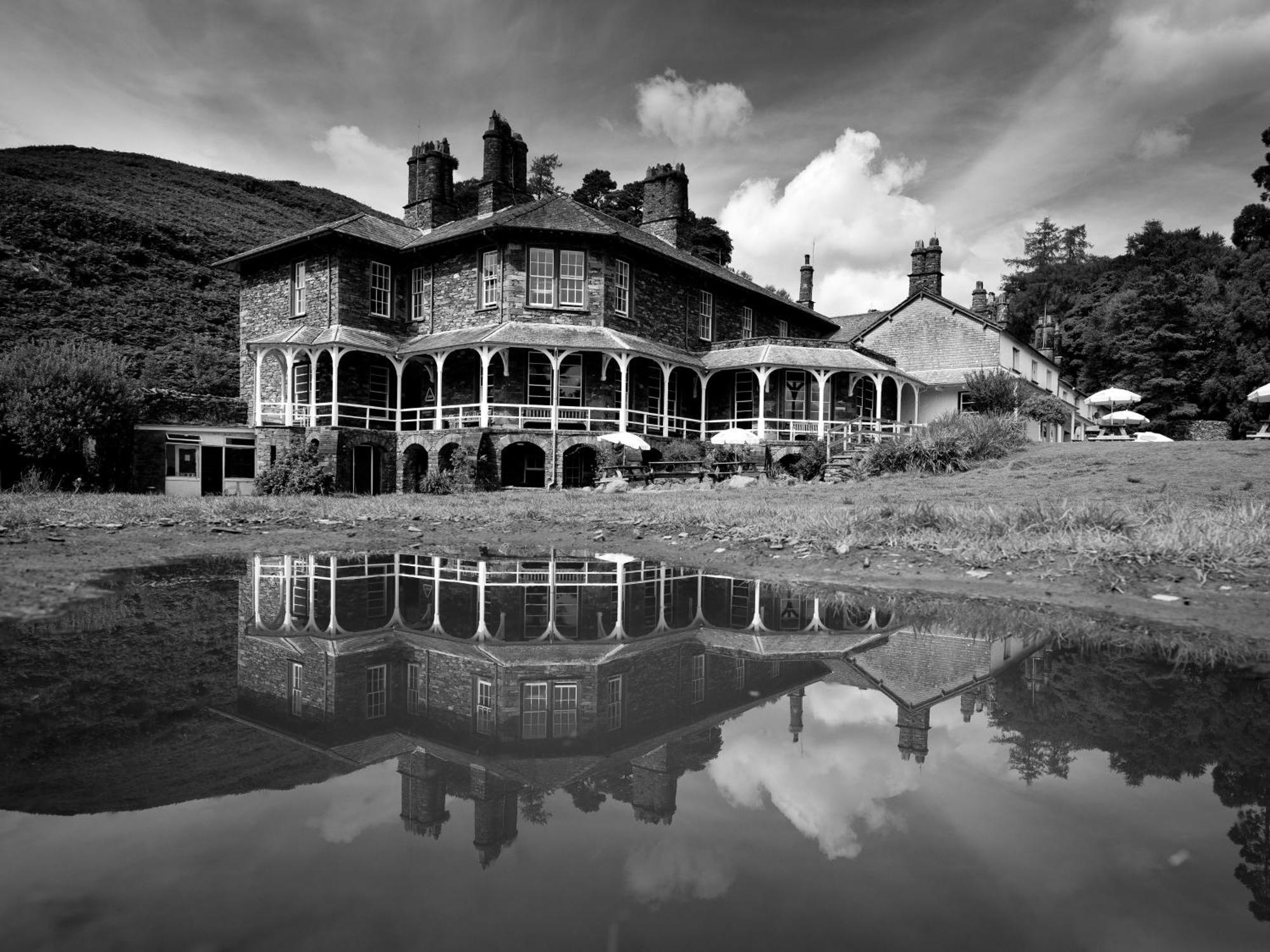 Yha Langdale Hostel *